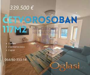 Fantastičan četvorosoban stan u jednoj etaži